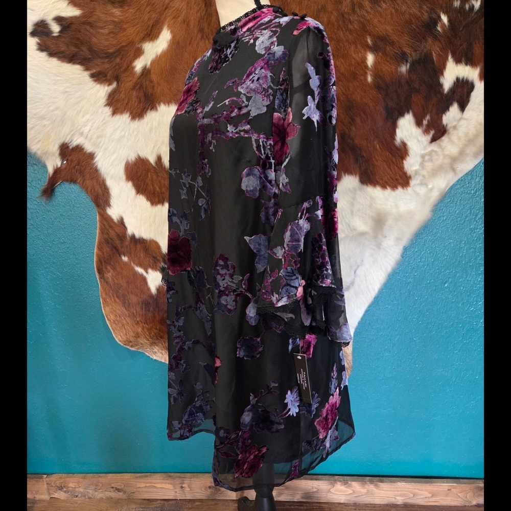 Tahari Black Dress with Floral Design - Picture 4 of 9